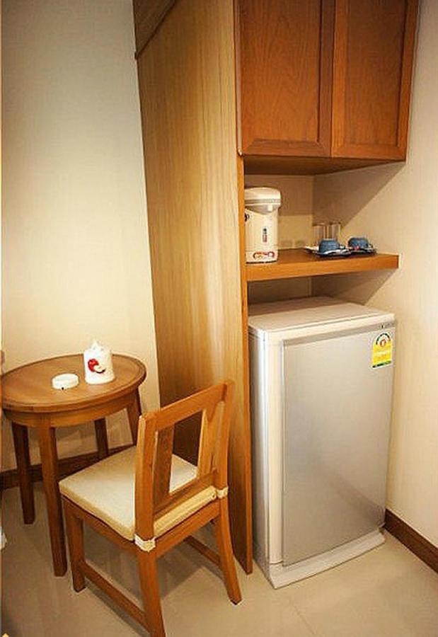 D Apartment Паттая Екстер'єр фото